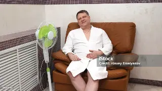 告别鼠标手：西安老中医教你几招，拯救你的颈椎腰椎腿！