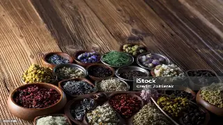 拯救你的僵硬肩颈：西安老中医教你一套随时随地可做的自我按摩操！